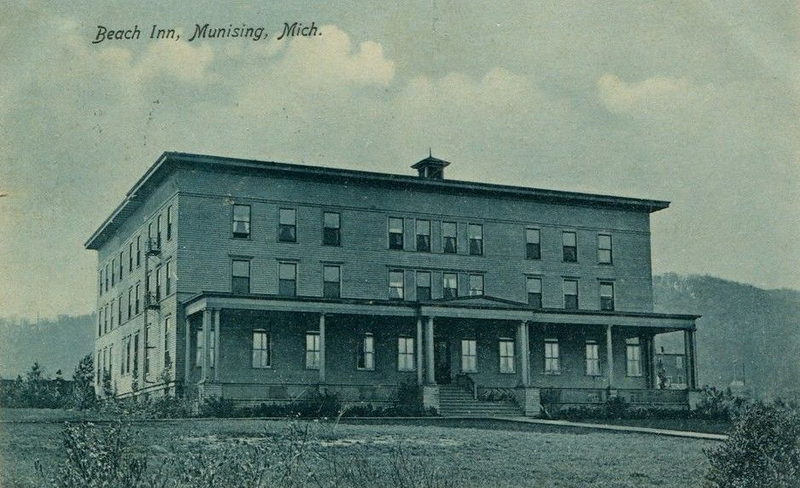 Beach Inn - Old Photo